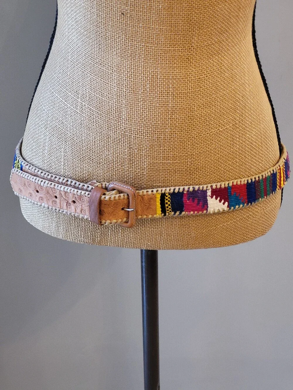 Handmade In Guatamala 70s/80s Textile And Tooled Leather Belt Size 38